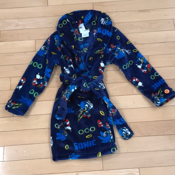 NWT Boys SONIC the hedgehog fuzzy bathrobe - size 4 - Picture 1 of 4